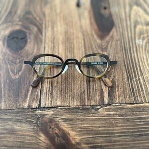 Anne et Valentin Flash U104 tortoise shell colored